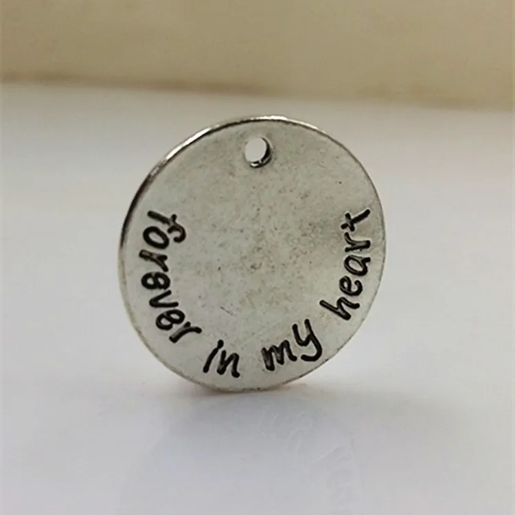 

Free Shipping! 50 pcs Antique Silver color 25mm Round Message "Forever in my heart "Letter Charm Pendant for Necklace DIY