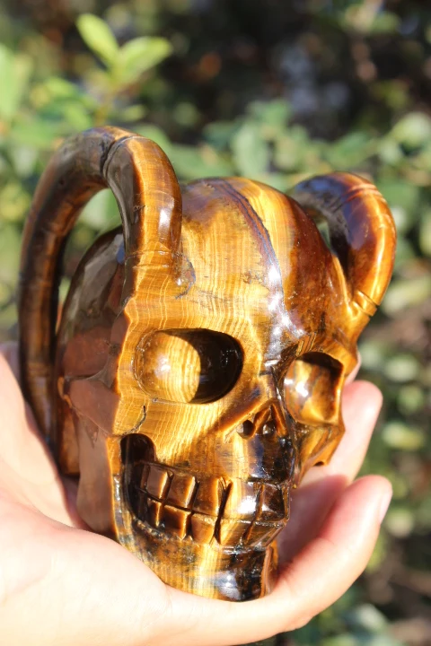 

675g natural tiger-eye crystal quartz skull special design crystal healing skull A