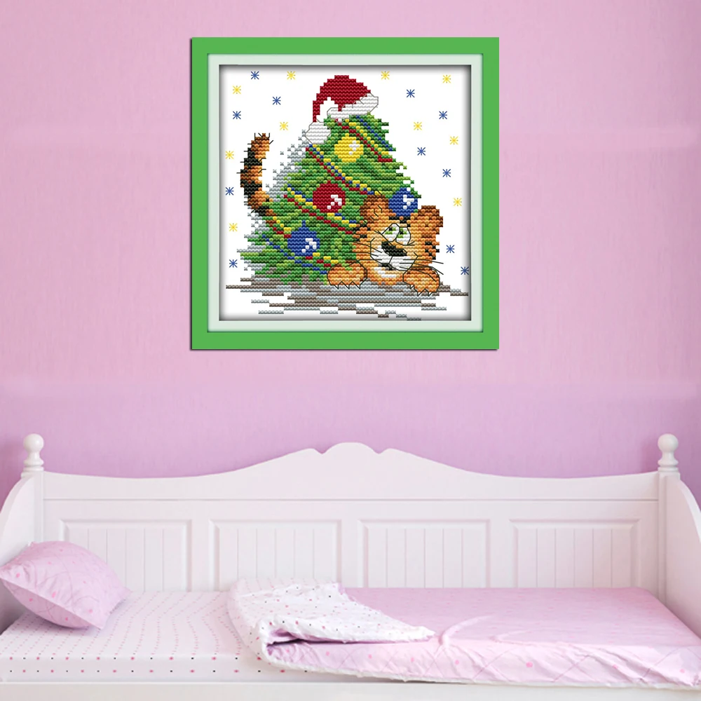 Joy sunday cartoon style The naughty little Christmas tiger cross stitch pattrens embroidery easy counted for beginners