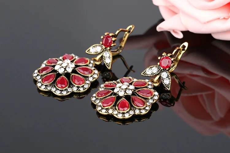 New Luxury 3PCS Fashion Gold-Color Vintage Red Petal Type Nigerian Wedding African Beads Jewelry Sets For Women