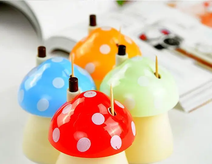 

New pocket Plastic Mushroom Design Automatic Toothpick Holder dispenser Box 60pcs lin2309