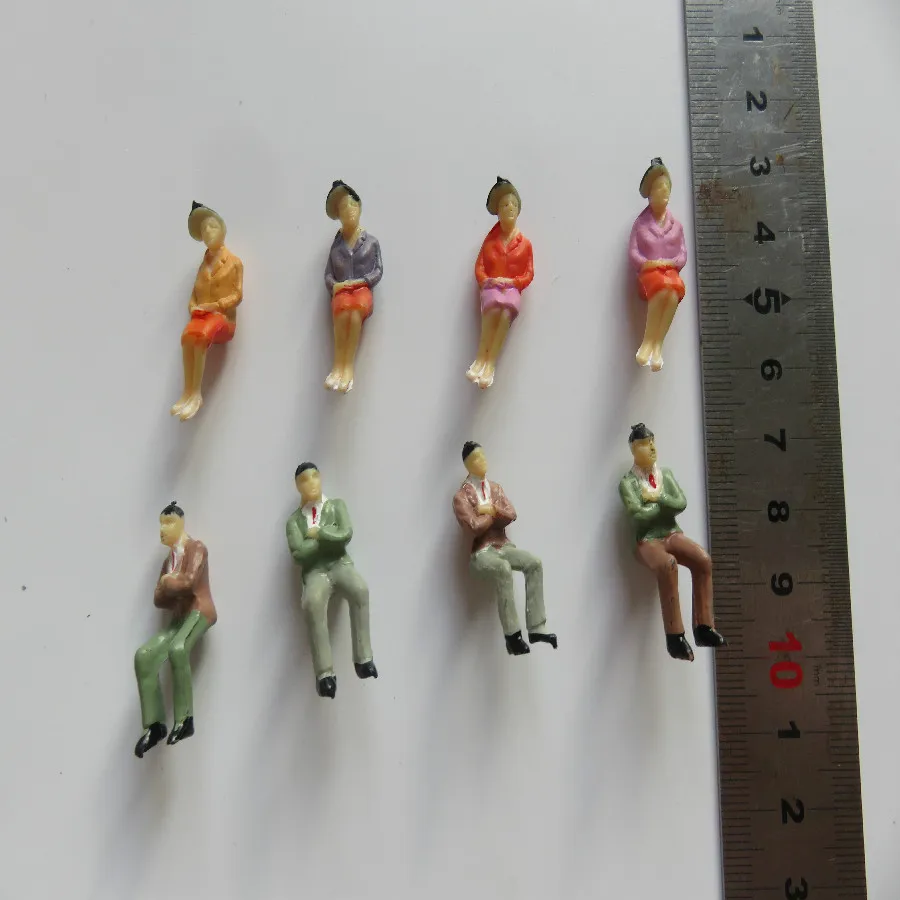 30pcs Train Scene Layout Passenger People Figures Painted Model 1:43 O Scale