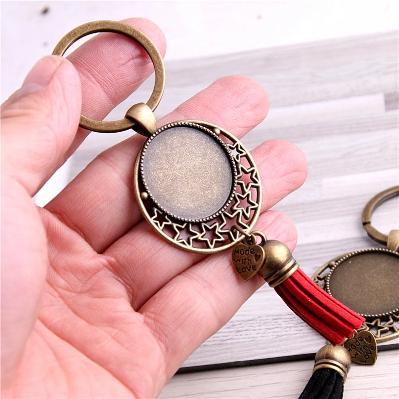 SWEET BELL 5pcs 9 colori nappe in metallo portachiavi catena fillegree star Fit round 25mm Cabochon Logo ciondolo gioielli fai da te D6455