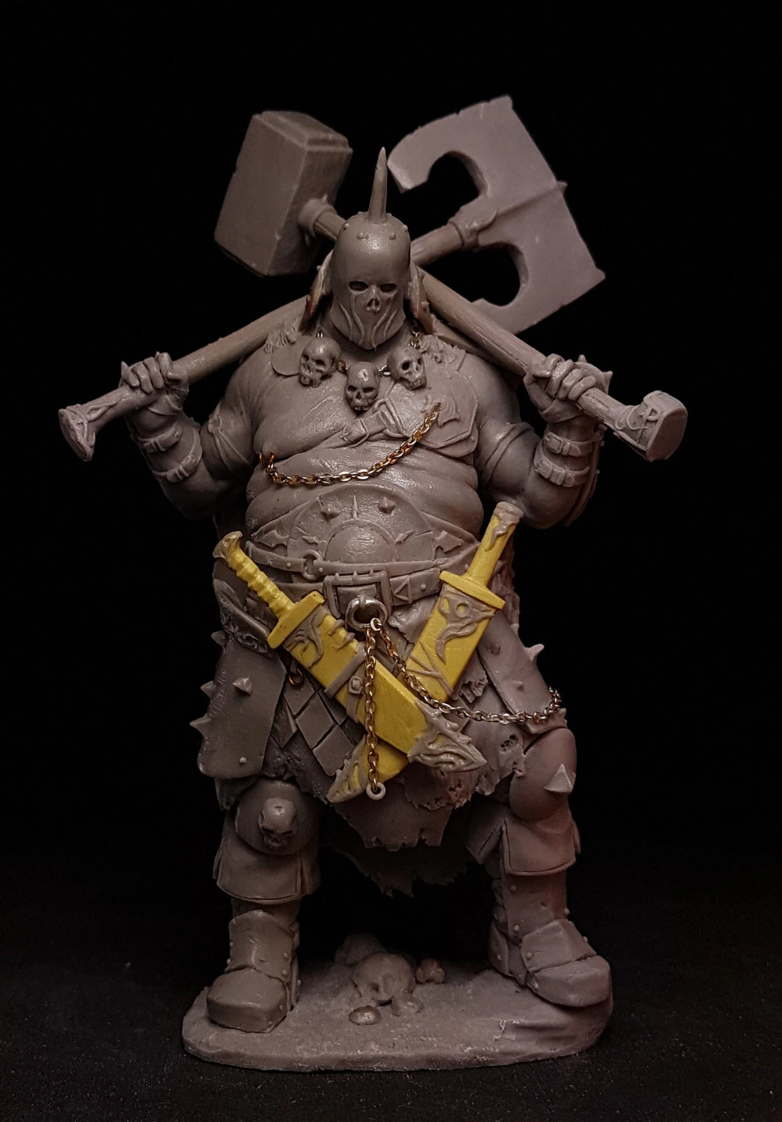 Unassambled  1/24 75MM   ancient Orc stand with  sword 75mm    Resin figure miniature model kits Unpainted