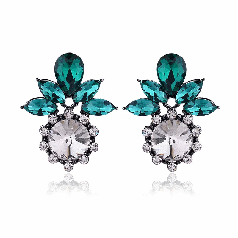 LUBOV Colorful Acrylic Stone Flower Piercing Earrings Fashion Rhinestone Decoration Metal Stud Earrings Women Party Jewelry 2019