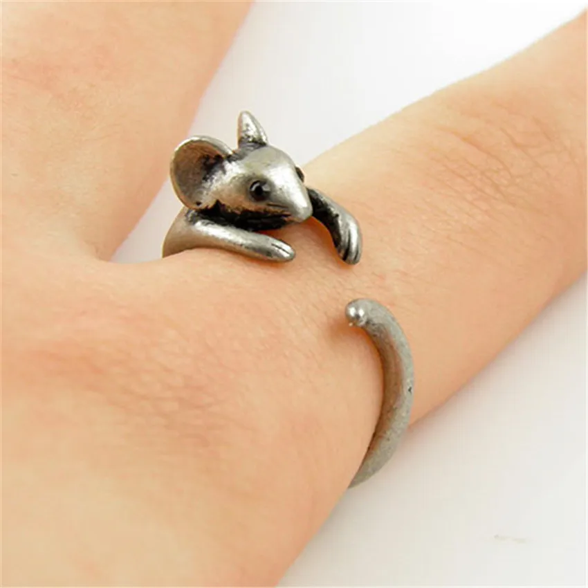 CHENGXUN Vintage Brass Knuckle Ring Adjustable Mouse Animal Wrap Weeding Ring Ladies Fashion Jewelry Boho