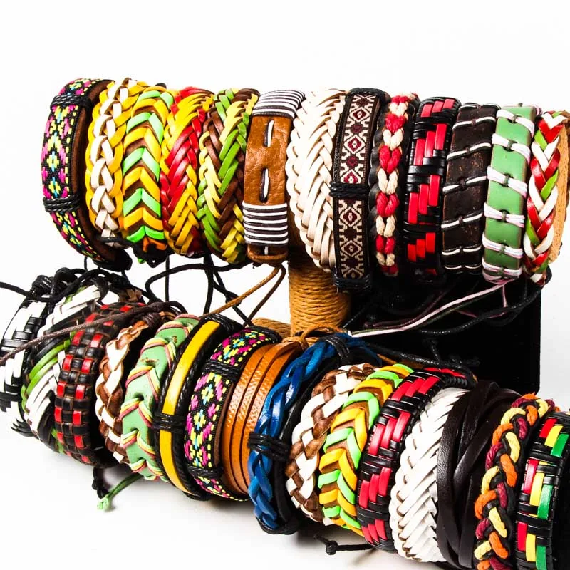 

Batch 25 pieces mixed with a variety of styles retro trend men and women can wear bracelet wristband leather woven bracelet