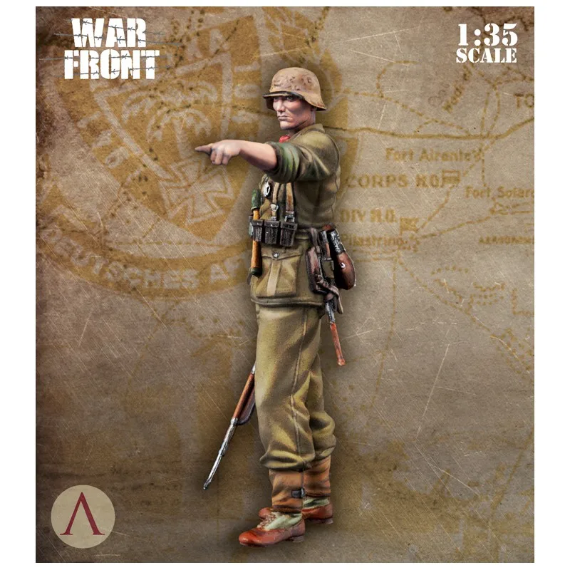 1:35 Resin kit  Standing soldier pointing to the front