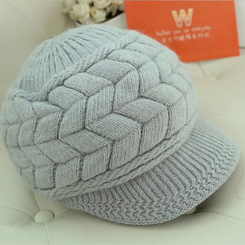 New Women Winter Hat Warm Beanies Fleece Inside Knitted Hats For Woman Rabbit Fur Cap Autumn And Winter Ladies Fashion Hat