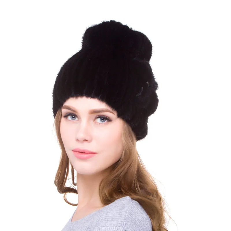 Real Mink fur Hat Ladies Winter Warm and Comfortable Hand-Woven Flower Pattern Ear Protection Fashionable Mink Hat