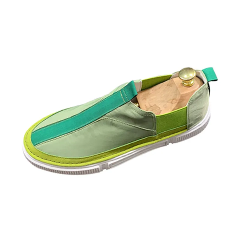 

Seasonal new men's shoes a breathable style casual board shoes canvas lazy shoes