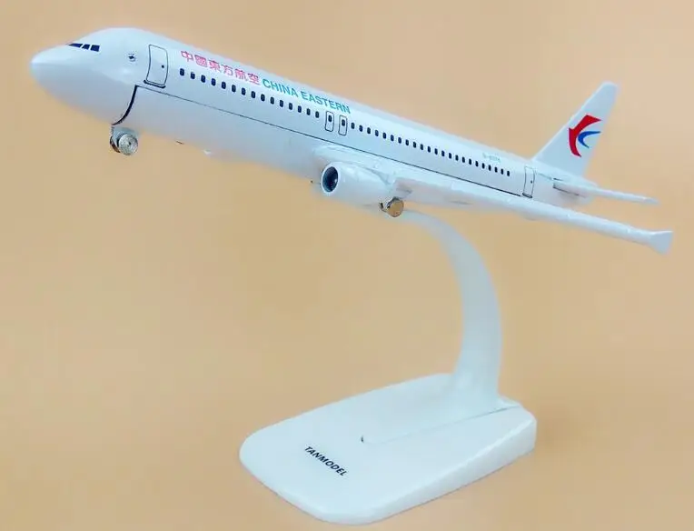 Alloy Metal Air China Eastern A320 Airlines Airplane Model China Airbus 320 Airways Plane Model Stand Aircraft Kids Gifts 16cm