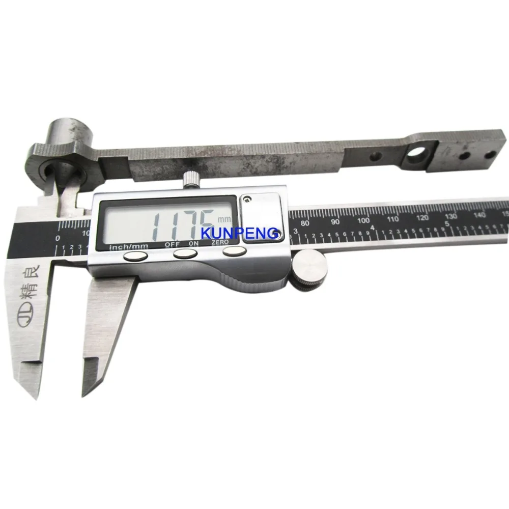 1 pz #91-141651-01 biella adatta per cucito PFAFF 335 335G 337