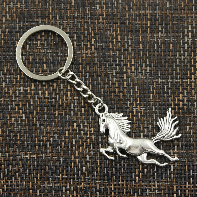 New Fashion Keychain 51x32mm Running Horse Pendants DIY Men Jewelry Car Key Chain Ring Holder Souvenir For Gift