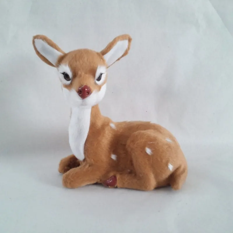 

Новая сидячая игрушка пятнистого оленя, пластиковая и меховая кукла пятнистого оленя в подарок, около 13x13 см