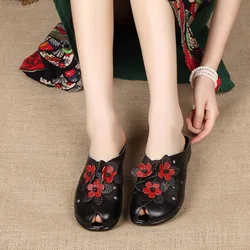 Summer Women Sandals Fashion Soft Leather Genuine Handmade Flower Women Flat Heel Sandals Slippers Mother shoes