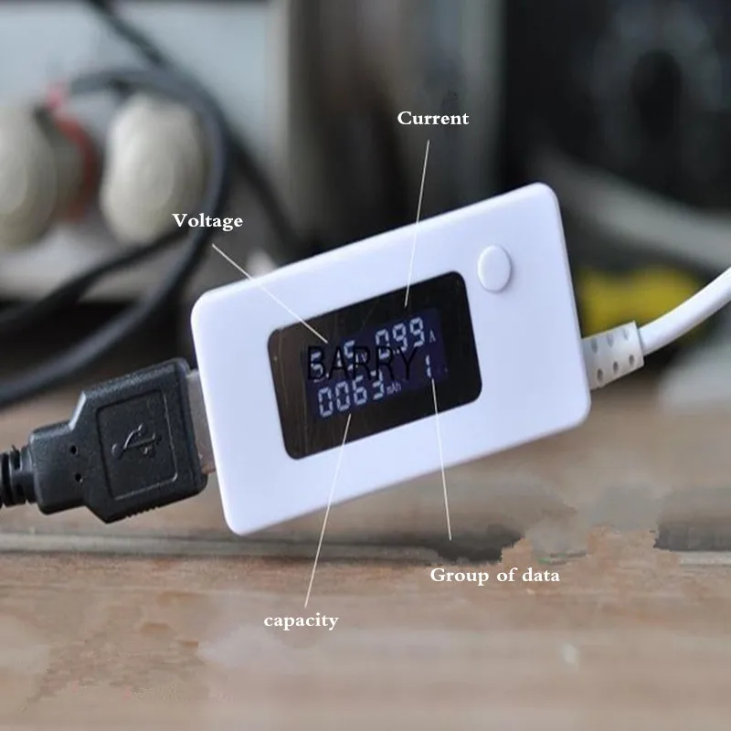 

USB-тестер для аккумуляторов с цифровым дисплеем