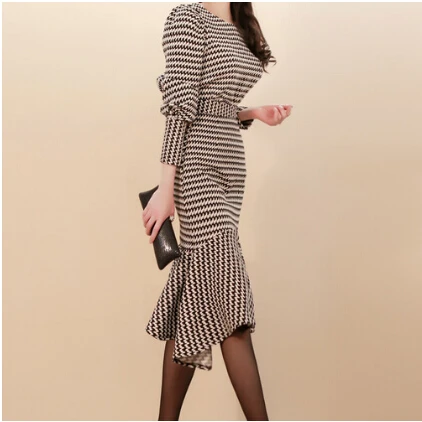 SMTHMA New Spring Two-Piece Skirt Sets Korean Temperament Slim Houndstooth Top+ Sexy Trumpet Mermaid Skirt Suit
