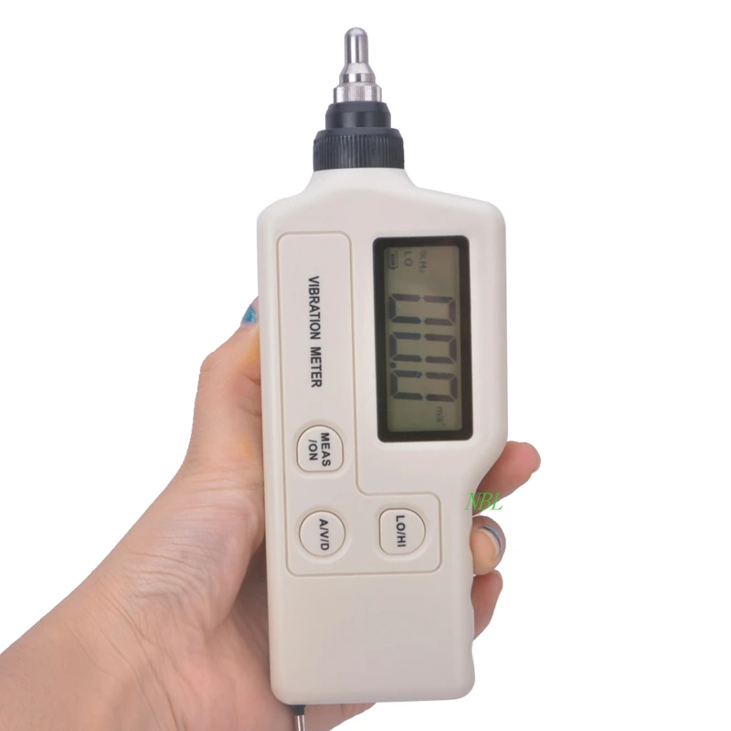 0.1~199.9m/s Electronic Vibration Meter Portable AC Output Digital Vibration Frequency Analyzer LCD Backlit Vibrometer Tester