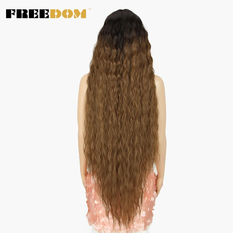 FREEDOM – Synthetische Perücken mit Spitze am Vorderteil für schwarze Frauen, 40 Zoll lang, Cosplay-Perücke, lockige Perücken mit Spitze, Ombré-Perücke mit Highlights in den Farben Ingwer, Weiß und Pink. – Detail 15