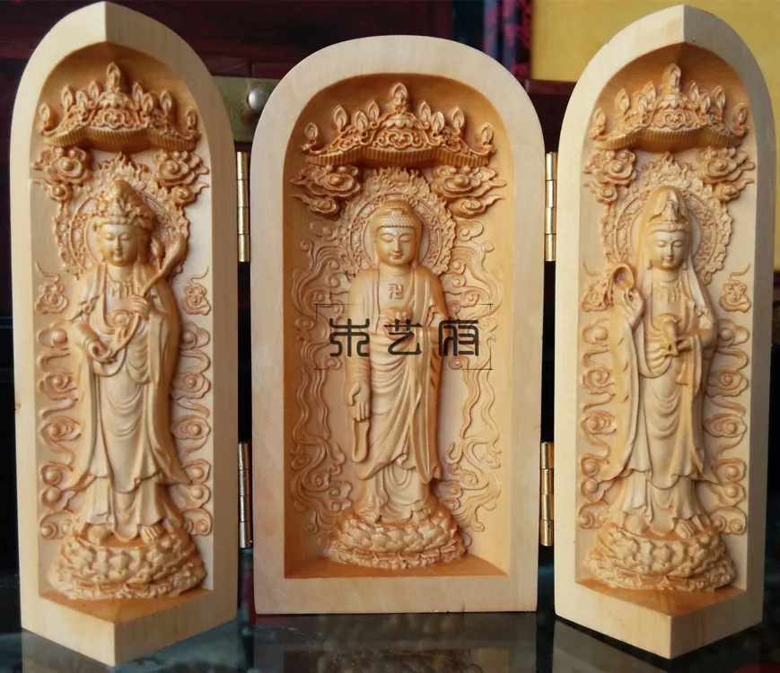 Factory wholesale boxwood carvings Guan three open boxes of high-end car ornaments Jushi creative gifts