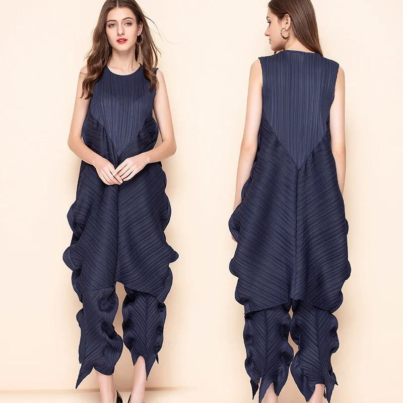 

miyake folded vest dress Mori women stitching elasticity loose kelp-shaped European and American leisure personality summer