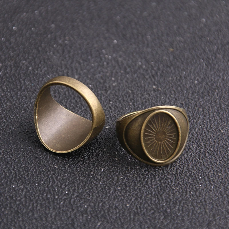 2pcs Fashion Two Color Vintage Metal Alloy Ring Bases Blanks 14*10mm Antique Bronze Cabochon Ring