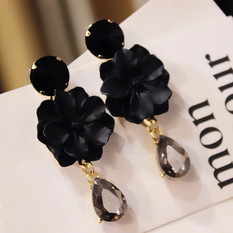 NAWEILY Fashion Camellia Crystal Earrings For Women Elegant Green Black Flower Dangle Long Earring Jewelry Gifts NWLA2102