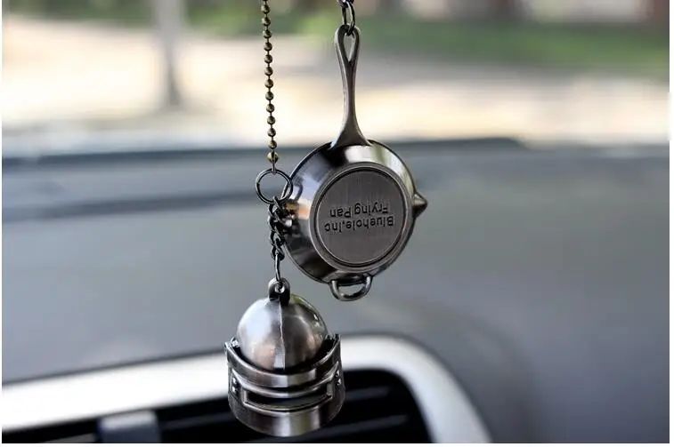 Car Pendant Metal Pans Weapon For PUBG Playerunknowns Battlegrounds Hanging Car Rearview Mirror Ornament Auto Decoration Trims