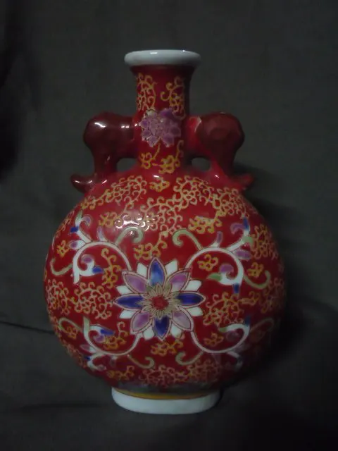 

Rare Old Chinese Pastel colors porcelain vase,with mark ,best collection& adornment, Free shipping