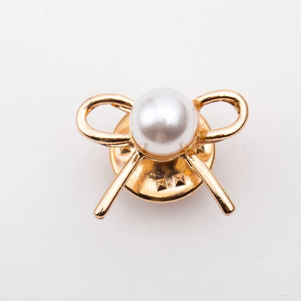 Many Kinds Owl Duck Swan Cherry Spider Bow Musical Note Simulated Pearl Shiny Crystal Golden Brooches for Women