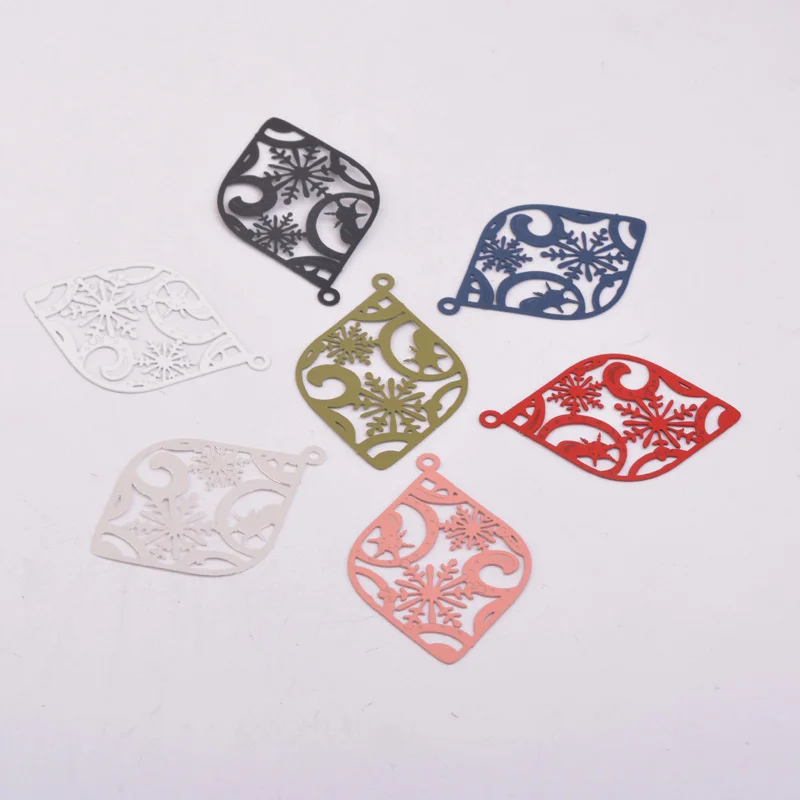 50 Stück AB5411 38*25mm Schneeflocken-Ohrring-Anhänger, bemalte Druck-Charms, Verbindungsstücke – Detail 3