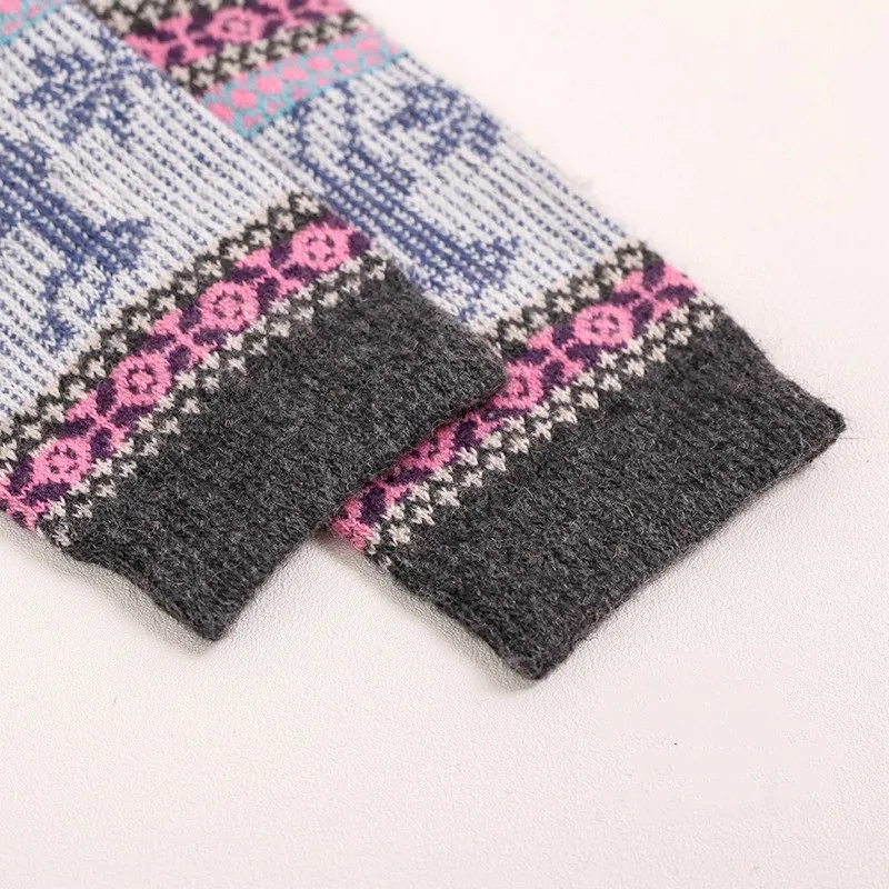 5 Pairs/lot New multi-color Fashion Women's Socks Autumn Winter Large size Eu35-40 Wool Socks Warm thick ladies Socks