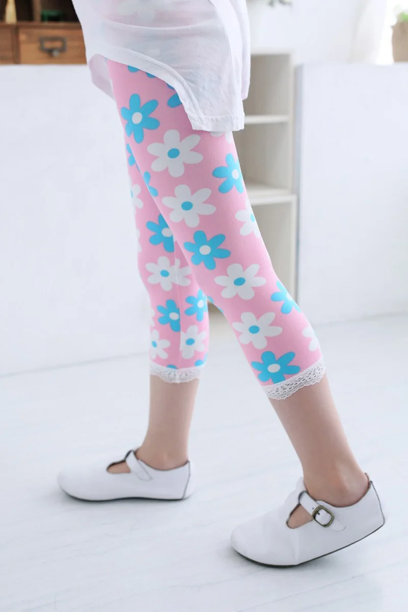 Sales promotion Leggings Summer Children Cropped Trousers Milk Girls Legging Flower Style Pants,wholesales 1pcs