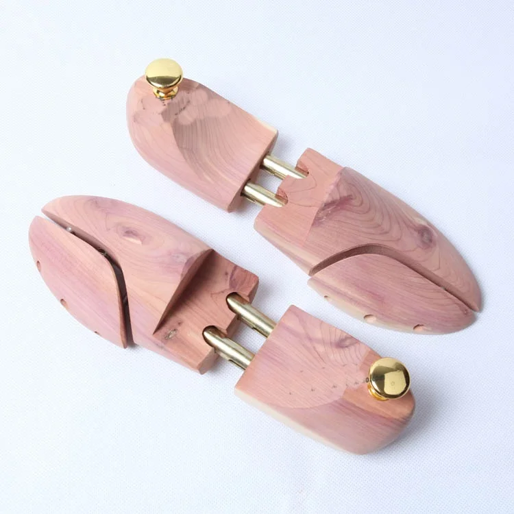 New High quality wooden Shoe Trees Stretcher,Natural Cedar From New Zealand imports,deodorizing function Wood Craft W010