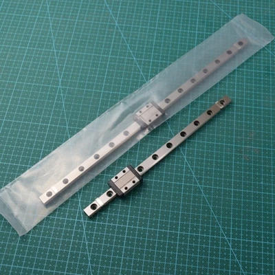 

Quality SS MGN9-1C-200 linear rail w/ carriage