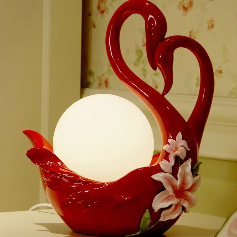 European Creative wedding red warm NEW  bedroom nightstand DESK lamp utility Swan high-end wedding room wedding FG519