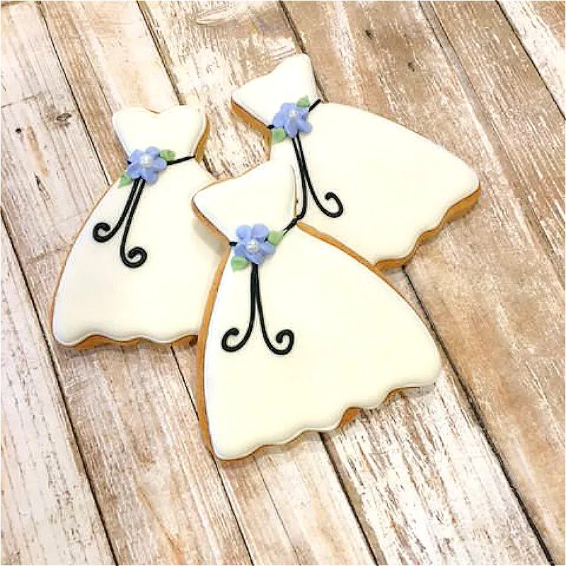 KENIAO Wedding Dress Cookie Cutter for Party - 10 x 9.8 CM - Biscuit Fondant Sandwich Bread Mold - Stainless Steel