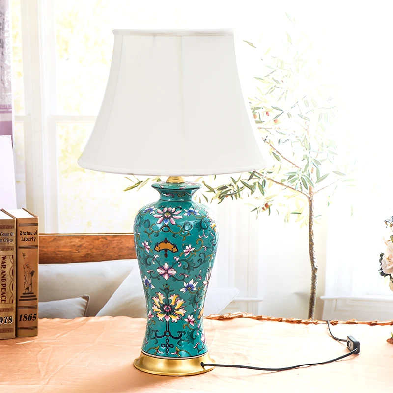 Art Chinese porcelain ceramic table lamp bedroom living room wedding table lamp Jingdezhen led lamp table