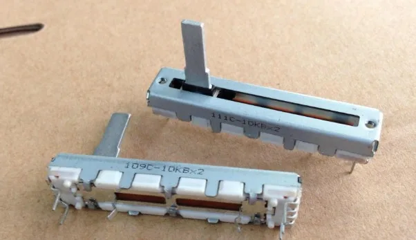 Japan ALPS 4.5cm 45mm centimeters slide potentiometer 10KBX2 B10KX2 B10K without mid point with dust film shaft 15MM switch