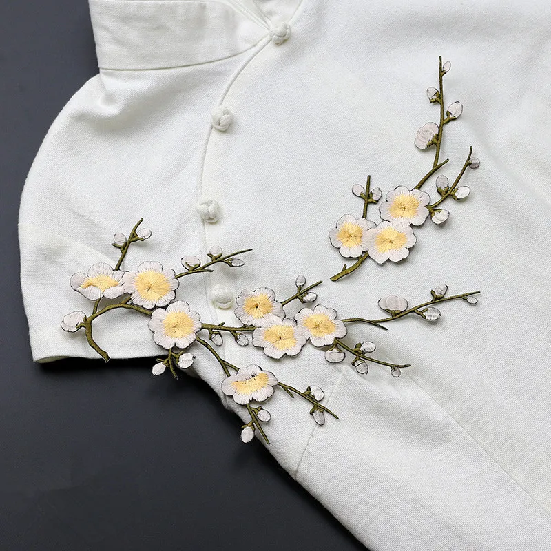 1 Piece Embroidery Plum Flower Embroidery Patches For DIY Iron Patches for Clothing Flower Glue Sticker for Dress for Book