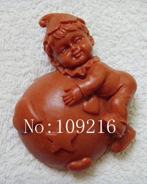 wholesale!!!1pcs Naughty Child (zx0130) Silicone Handmade Soap Mold Crafts DIY Mold