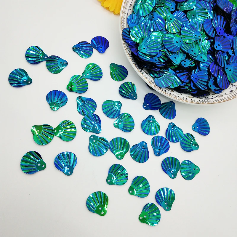 LNHOME 50กรัม/ล็อต13มม.Sequins สีดำสีเขียว2หลุมเย็บ DIY ชุดเสื้อผ้าคริสต์มาสหลวม Flakes