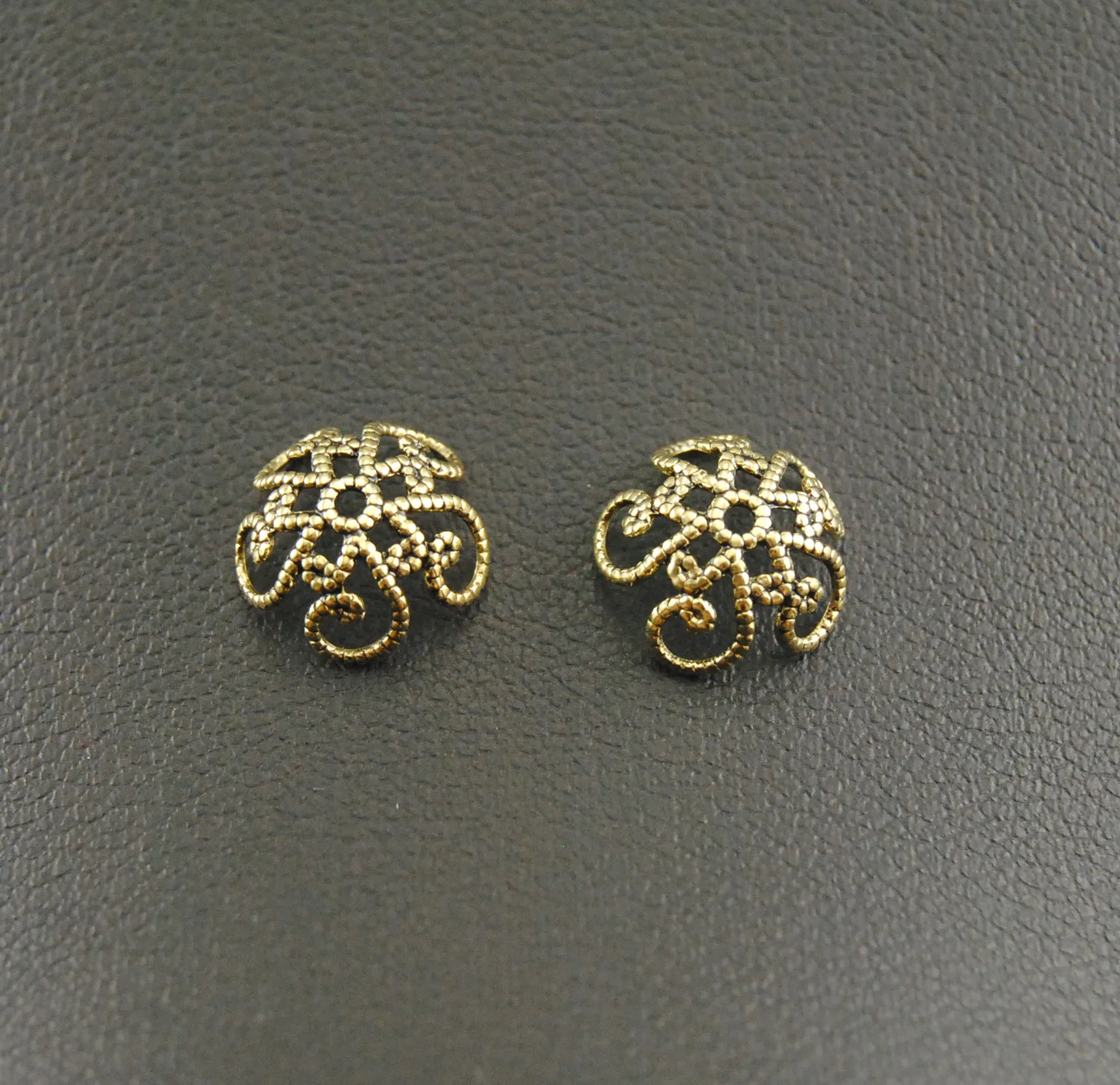 50pcs Metal Zinc Alloy  Bronze Hollow Flower End Beads Caps Jewelry Findings,Accessories 10mm A1219/A1220