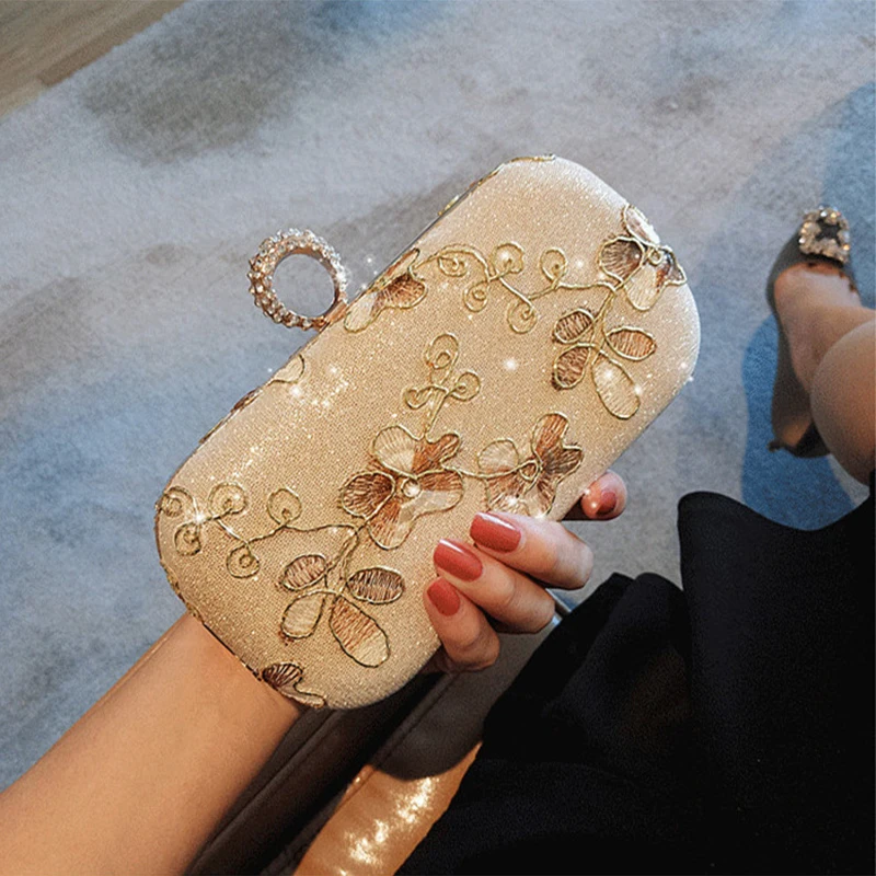 Luxury Handbags Women Bags Designer Embroidery Finger Rings Women Evening Bag Elegant Wedding Bridal Banquet Shoulder Bag bolsas