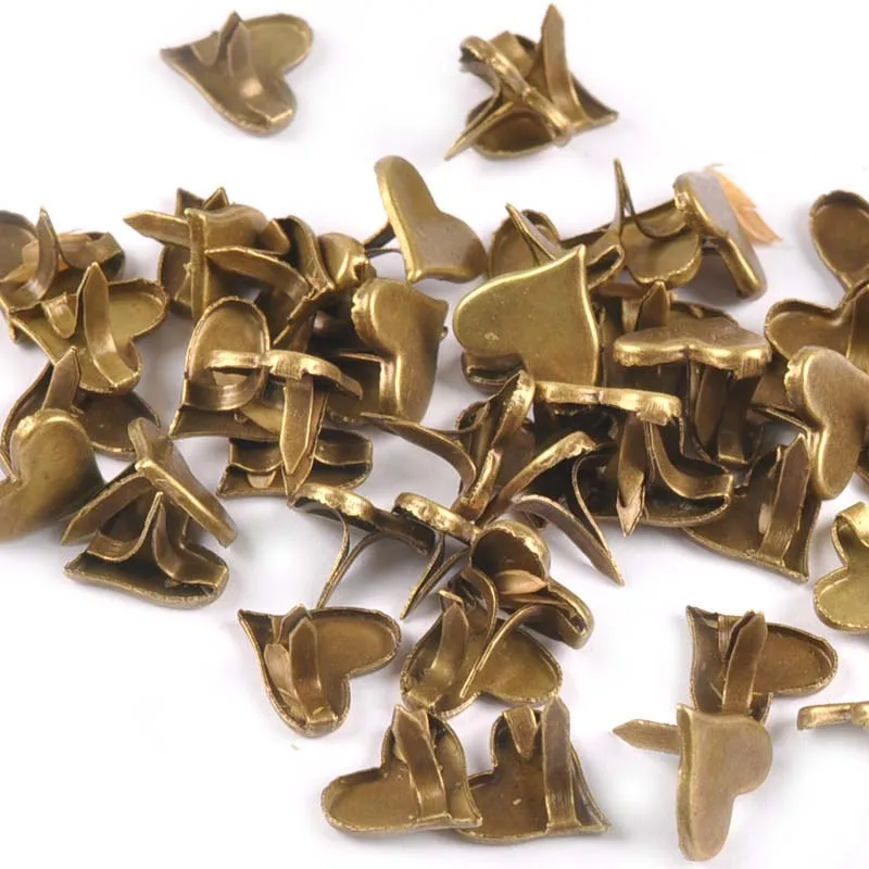 Retro Bronze Heart Brads Scrapbooking Embellishment Fastener Metal Crafts For DIY Shoes Decor Accessories 50pcs 11x10mm c1514