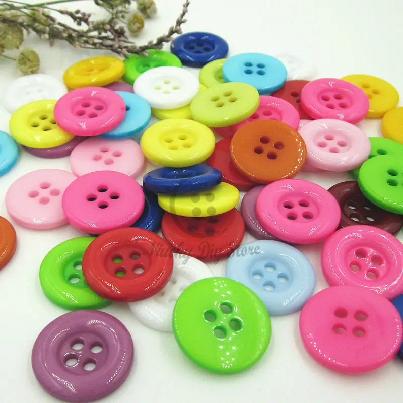 72pcs 18mm 4 holes Colorful Resin Buttons for Sewing Cardigan Sweater Trousers Diy Craft Accessories Basic Resin Sweing Buttons