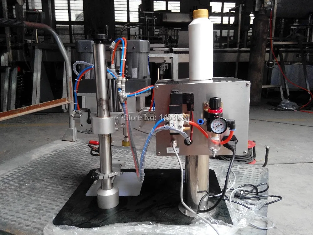 Freies Verschiffen YL-P Spray Kopf Kappe Schrauben Maschine, spray caps anziehen Maschine, Schraube caps capping maschine