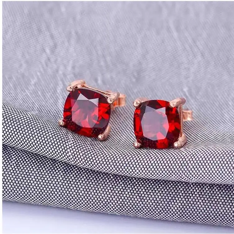 

Natural garnet earring Free shipping Natural real red garnet 925 sterling silver 7mm