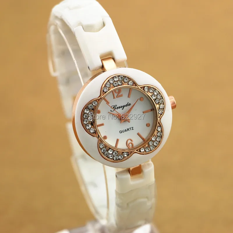 

Free shipping!Rhinestone dotted flower case,gold plating case,copy ceramic band,quartz movement,lady fashion quartz watch,G512